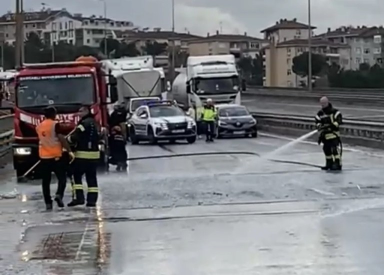 TEM’de zincirleme kaza: İmalat atıkları faciaya yol açtı!