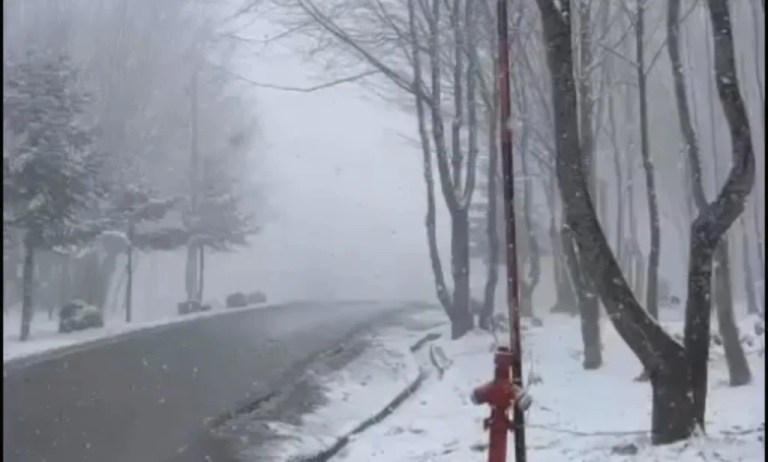 Kocaeli’de Nisan ayında kar sürprizi