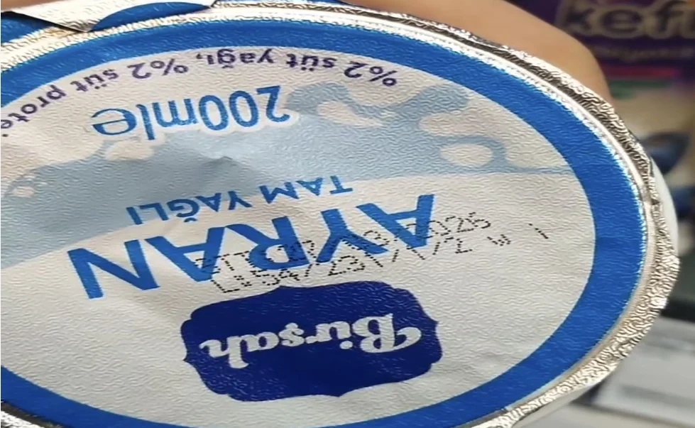 Fethiye Caddesi’nde market skandalı: Tarihi geçmiş ürünler!