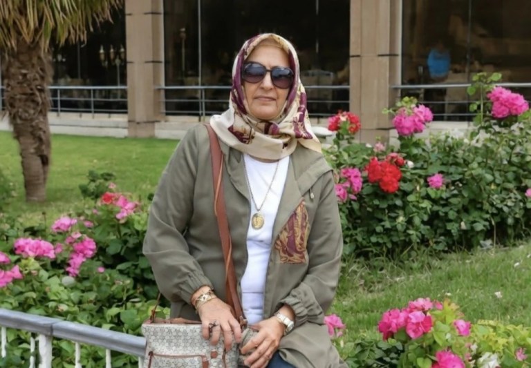 Öğrencilerini Korumak İçin Canını Feda Etti!