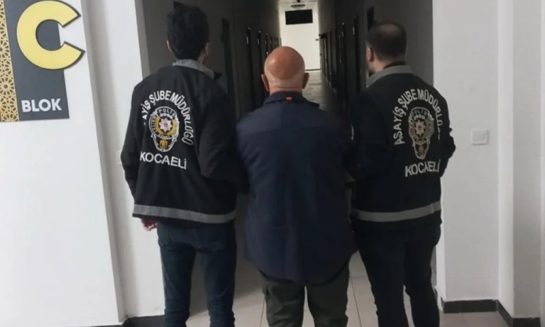42 yıl hapisli dolandırıcı yakalandı!