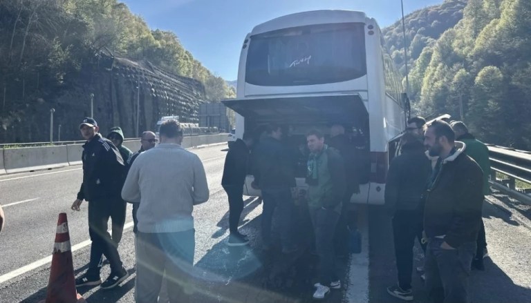 Kocaelispor taraftarları Bolu Dağı’nda mahsur kaldı
