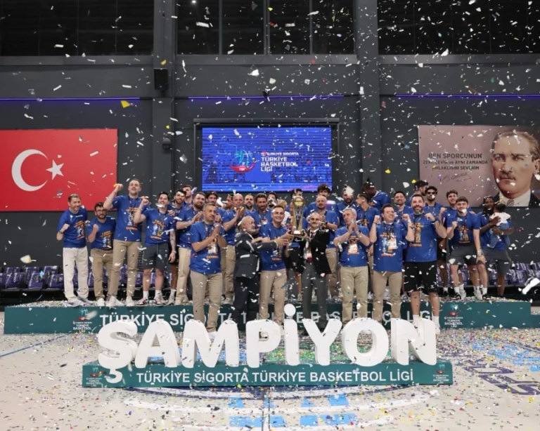 Çayırova Basketbol Süper Lig’e Yükseldi