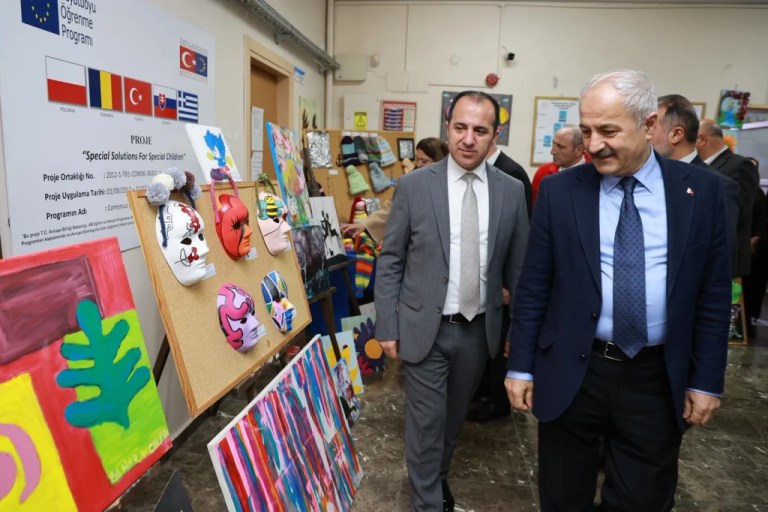 Gebze’de otizm farkındalığı etkinliği