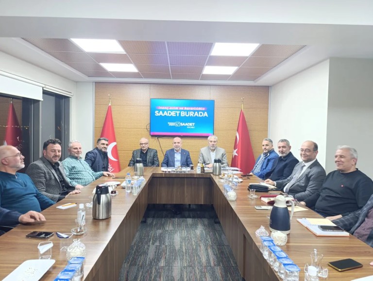Saadet Partisi’nden okullardaki şiddete tepki: Nesil yetiştirme politikanız iflas etti!
