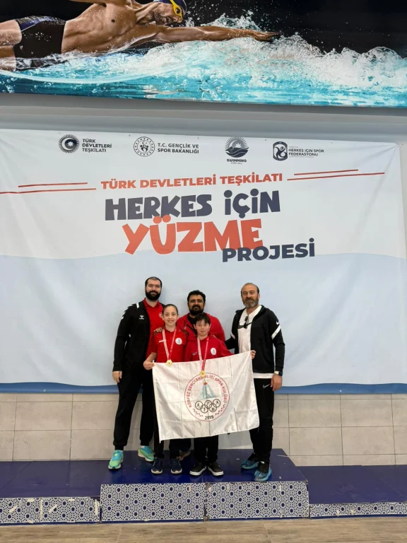 Körfezli Yüzücüler Azerbaycan’da Türkiye’yi Temsil Edecek