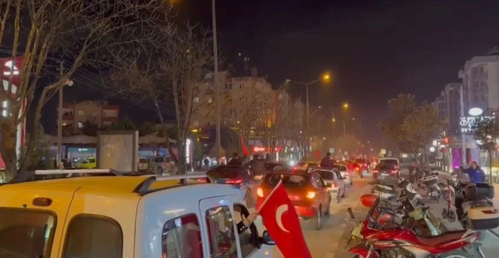 Milli Takımın Dünya Kupası Sevinci Bursa'da Coşkuyla Kutlandı