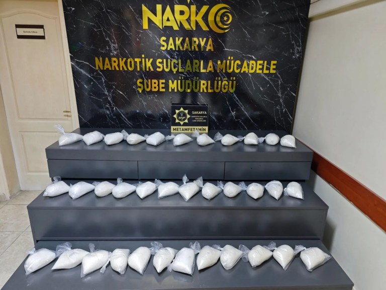 Sakarya'da Büyük Metamfetamin Operasyonu