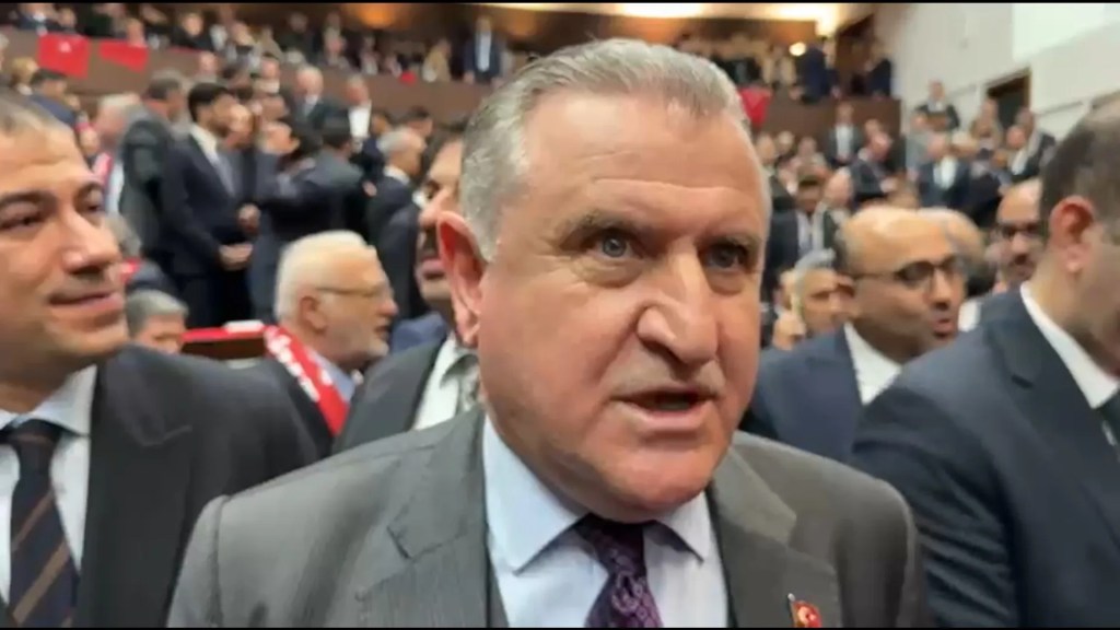 Bakan Bak: Milli Takım Dünya Kupasında Başarıya Koşacak