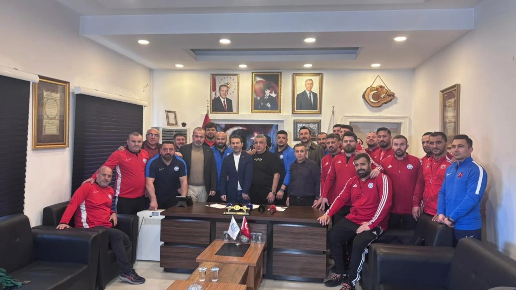 ASKİ Spor, Başpehlivanları Kadrosuna Kattı