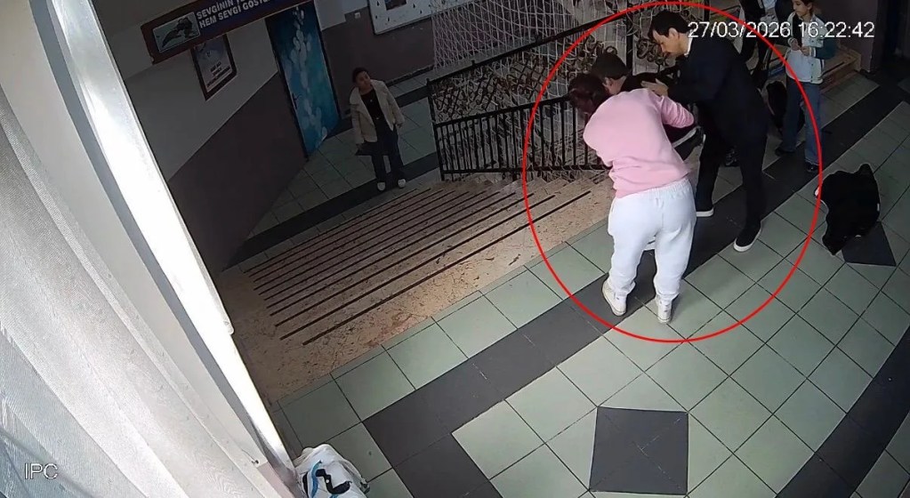 Okul Müdürü Hayat Kurtardı: Nefes Borusuna Kaçan Şekeri Çıkardı