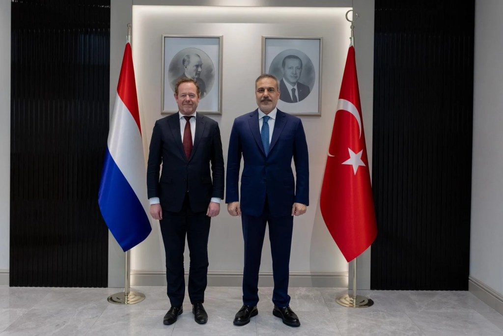 Bakan Fidan Hollandalı Mevkidaşıyla Ankara'da Görüştü