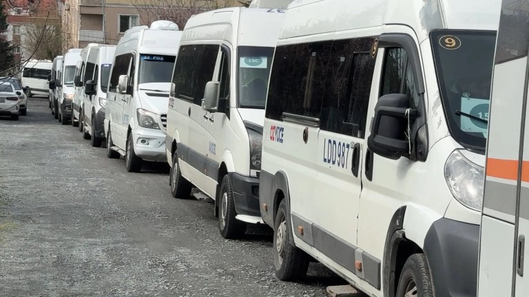 Avcılar'da Okul Servis Araçlarına Sıkı Denetim