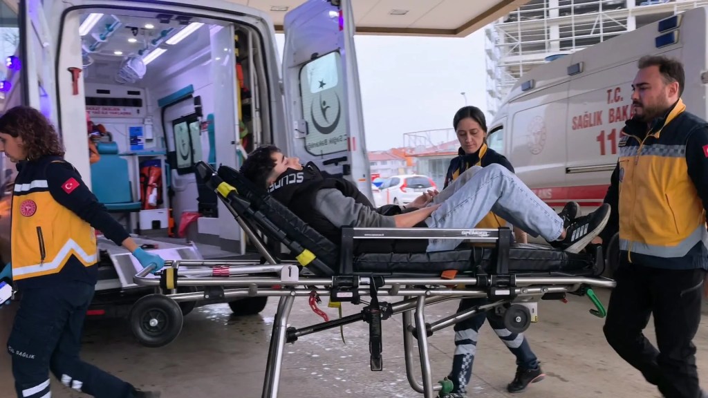 Bursa İnegöl'de Motosiklet Kazasında Kardeşler Yaralandı