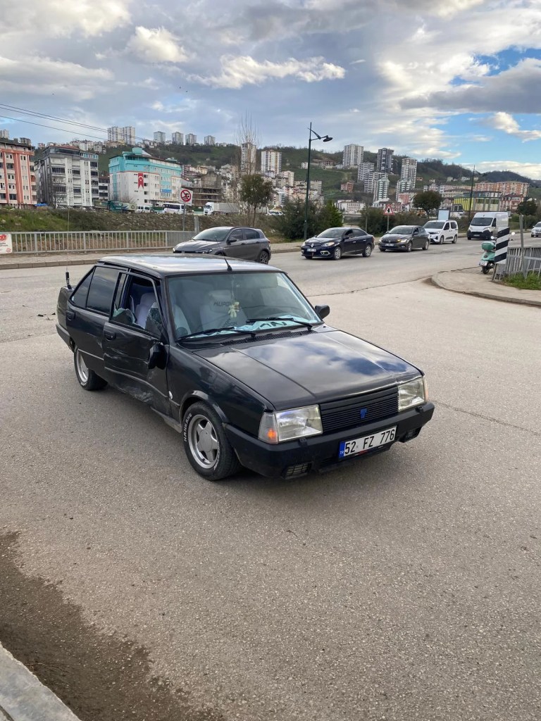 Fatsa'da Otomobil ve Motosiklet Çarpıştı: Dört Kişi Yaralandı