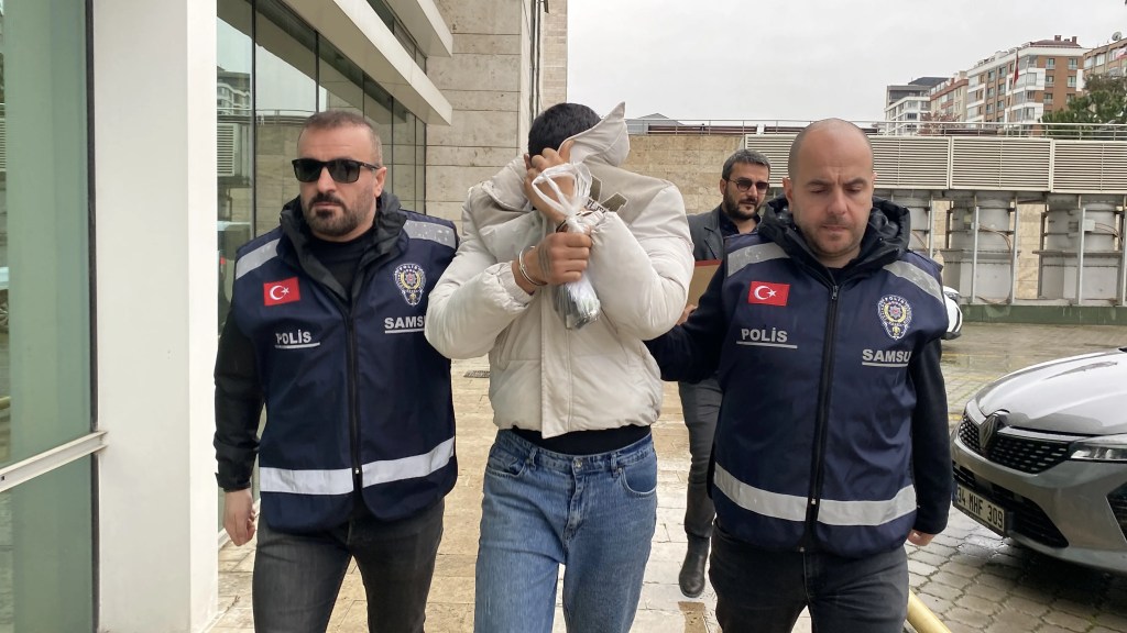 Samsun'da Cinsel Saldırı Şüphelisi Dövmesinden Yakalandı