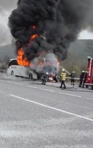 Yalova'da Yolcu Otobüsü Yangını Korkuttu