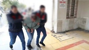 Kuşadası'nda Eş Zamanlı Uyuşturucu Operasyonu: 25 Gözaltı