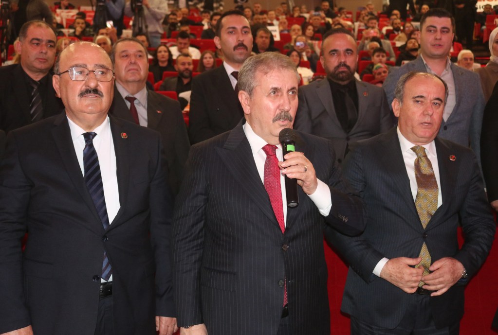 Destici: Türkiye'nin Nükleer Silahları Olacak