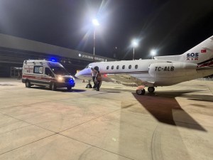 Çanakkale'de Hasta Bebek Ambulans Uçakla Ankara'ya Sevk Edildi