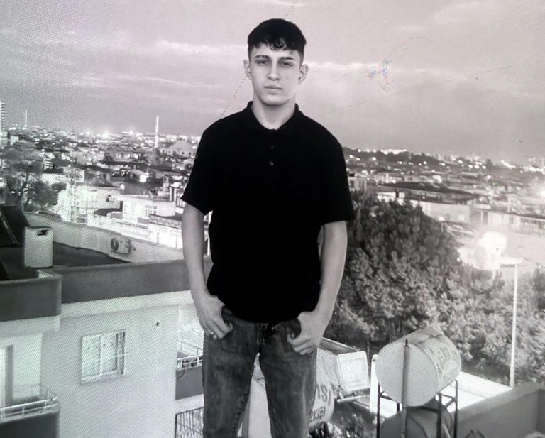 Berdan Çayı'nda Kaybolan Genç İçin Aramalar Sürüyor