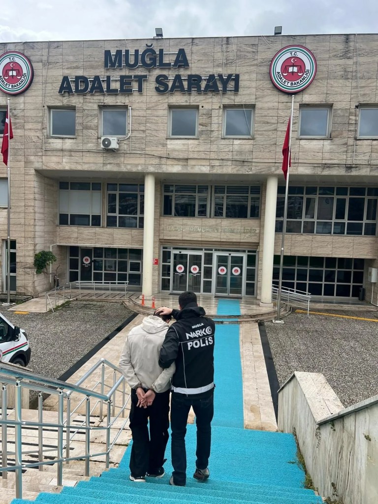 Muğla'da Firari Hükümlü Uyuşturucu Operasyonunda Yakalandı