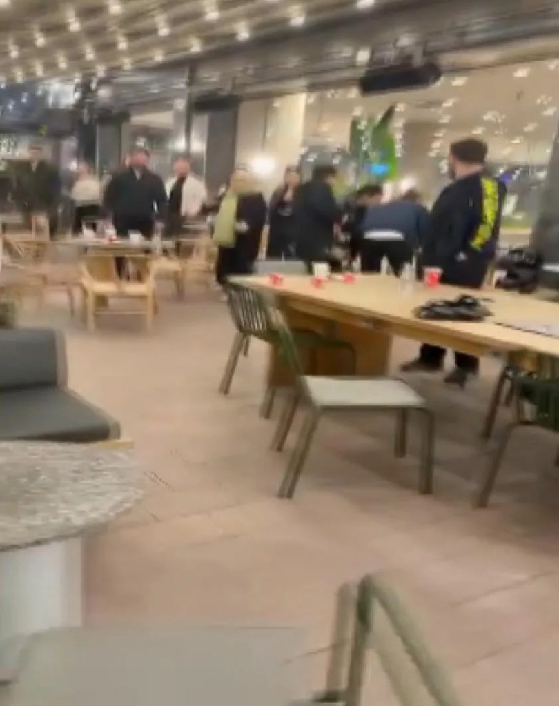 Başakşehir'de Kafede Silahlı Saldırı Panik Yarattı