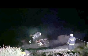 Tekirdağ'da Deniz Kenarına Düşen Otomobilde Yaralanma