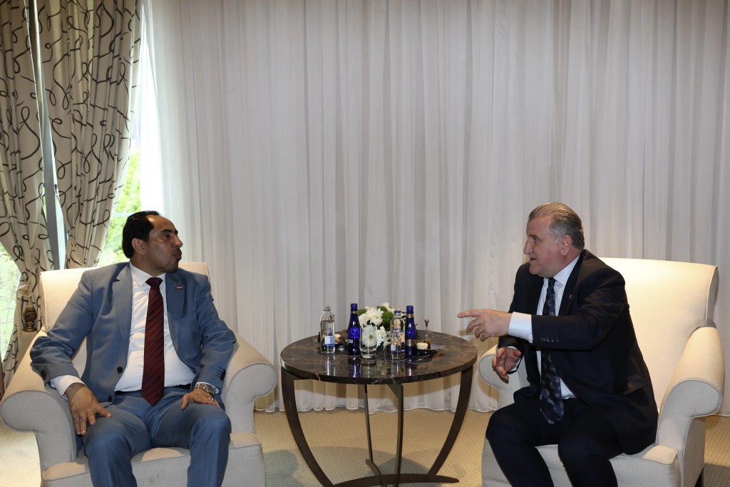 Bakan Osman Aşkın Bak Antalya'da Spor Diplomasisi Yürüttü