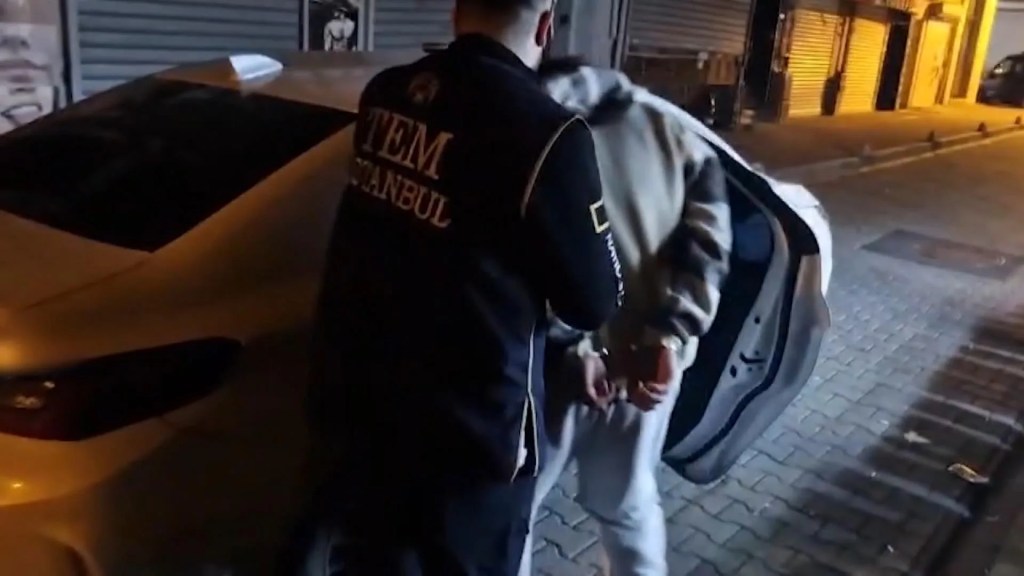 İstanbul'da Terör Operasyonu: 17 Kişi Gözaltında