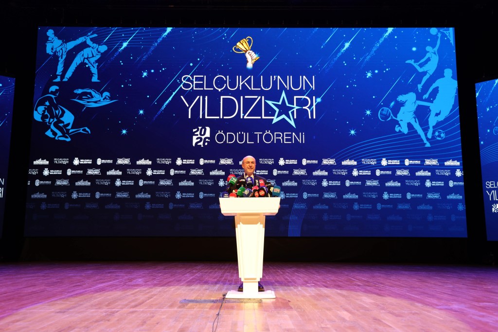 Selçuklu Belediyespor Sporcuları Ödüllerini Aldı