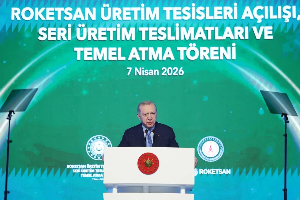 Erdoğan: Türkiye Kendi Savunma Sistemlerini Geliştiriyor