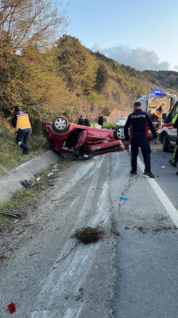 Zonguldak'ta ormancıların aracı takla attı, 3 yaralı
