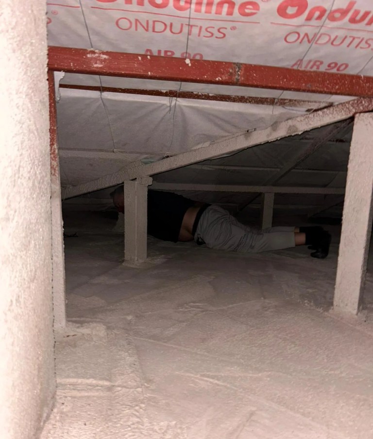 19 Yıl Hapisle Aranan Kişi Tavan Arasında Yakalandı