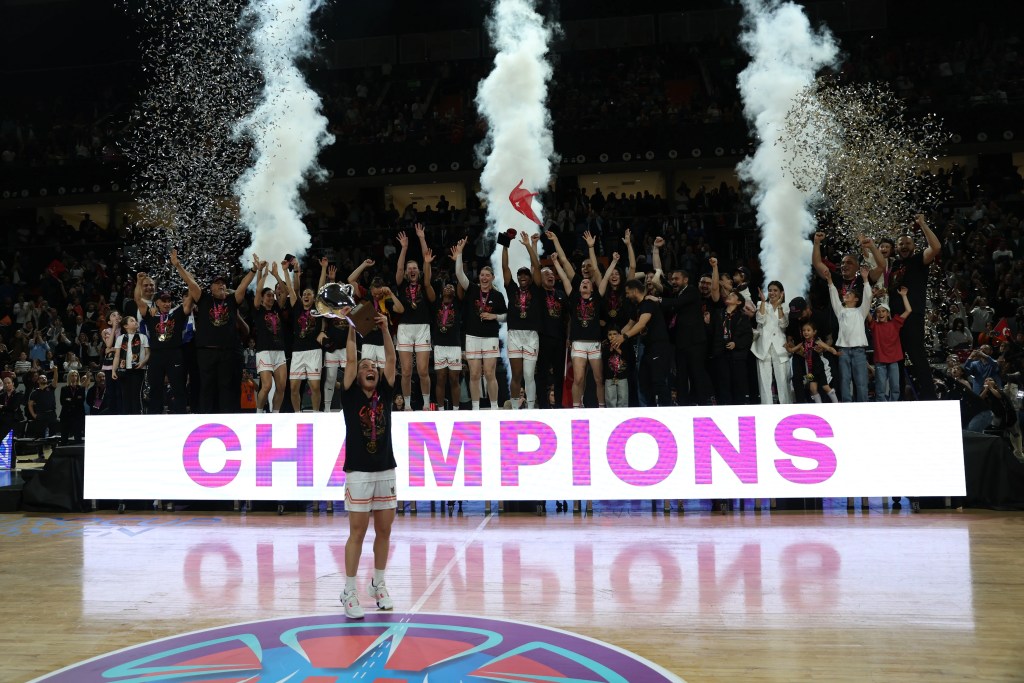 ÇBK Mersin EuroCup Şampiyonu Oldu