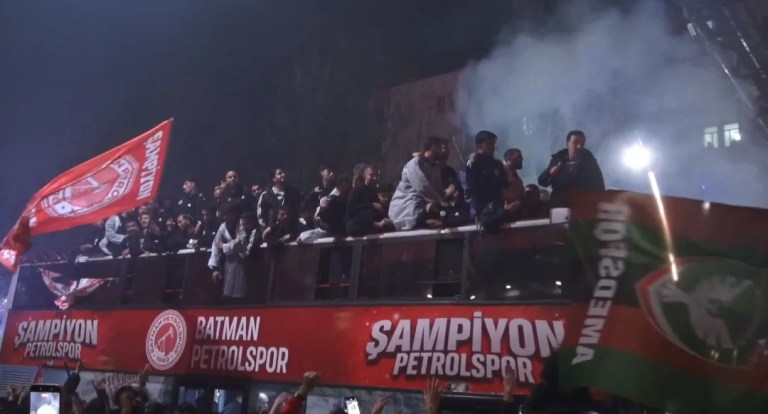 Batman Petrolspor 1. Lig'e Yükseldi, Coşkulu Karşılama