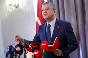 Özgür Özel: Ara Seçim Anayasal Zorunluluktur