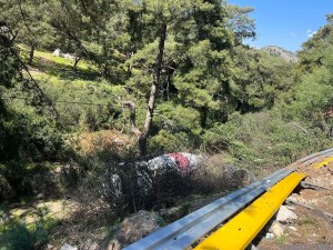 Fethiye'de Beton Mikseri Kazası: Şoför Yaralandı