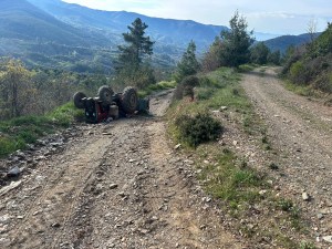 Manisa'da Traktör Kazasında Üç Kişi Hayatını Kaybetti