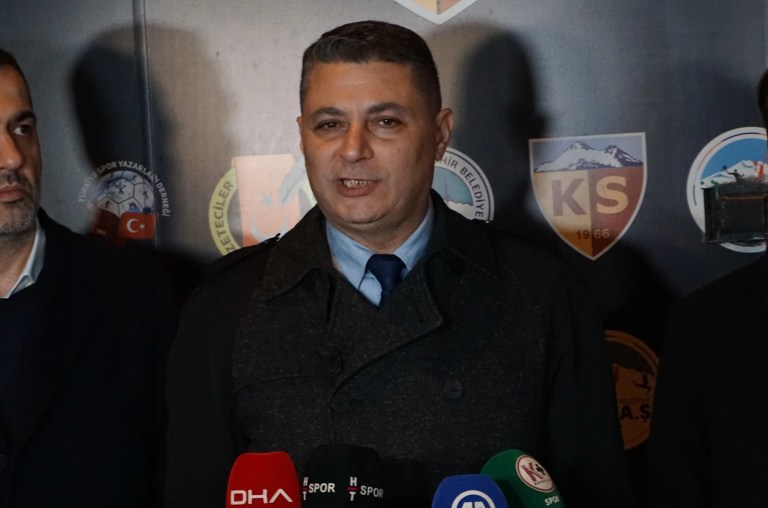 Fenerbahçe'nin Şampiyonluk Azmi Sürüyor