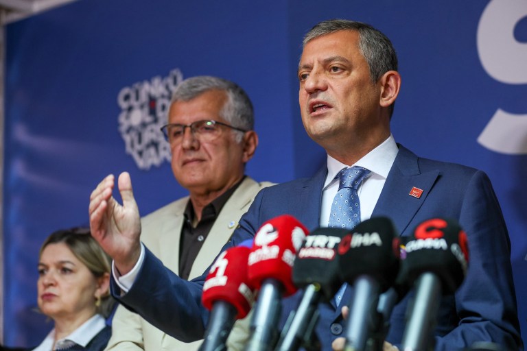 Özgür Özel'den Ara Zam ve Siyasi Etik Vurgusu