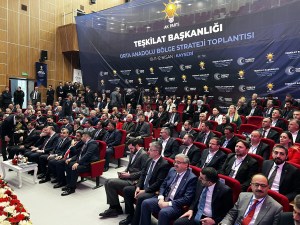 Ahmet Büyükgümüş: Ara Seçim Psikolojisiyle Oyalama Çabası