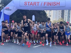 Ataşehir'de İlk 'Ata Koşusu' Etkinliği Düzenlendi