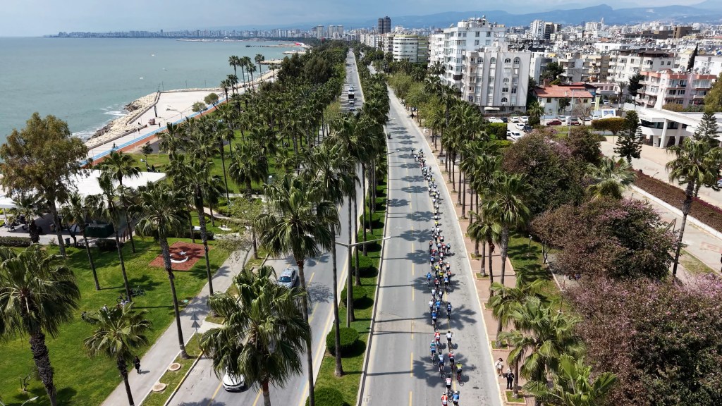 Mersin'de Uluslararası Bisiklet Turu Heyecanı Sona Erdi