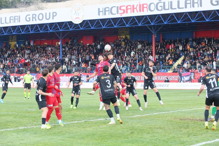 Mardin 1969 Spor Play-Off Biletini Aldı
