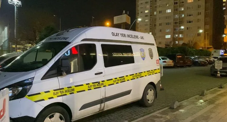 Zeytinburnu'nda Cinayet: Baba ve Eski Eşini Öldürdü