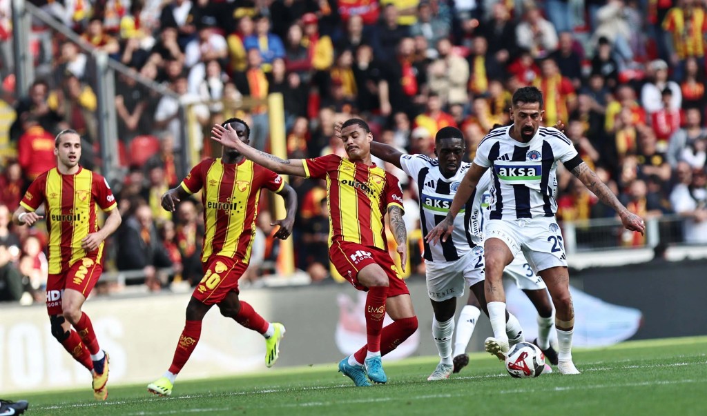 Göztepe'nin Evinde Galibiyet Hasreti Sürüyor