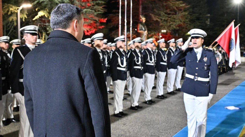 Bakan Çiftçi Polis Akademisi'ni Ziyaret Etti