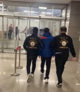 Bayrampaşa'da Çocuk Darbeden İki Şüpheli Tutuklandı