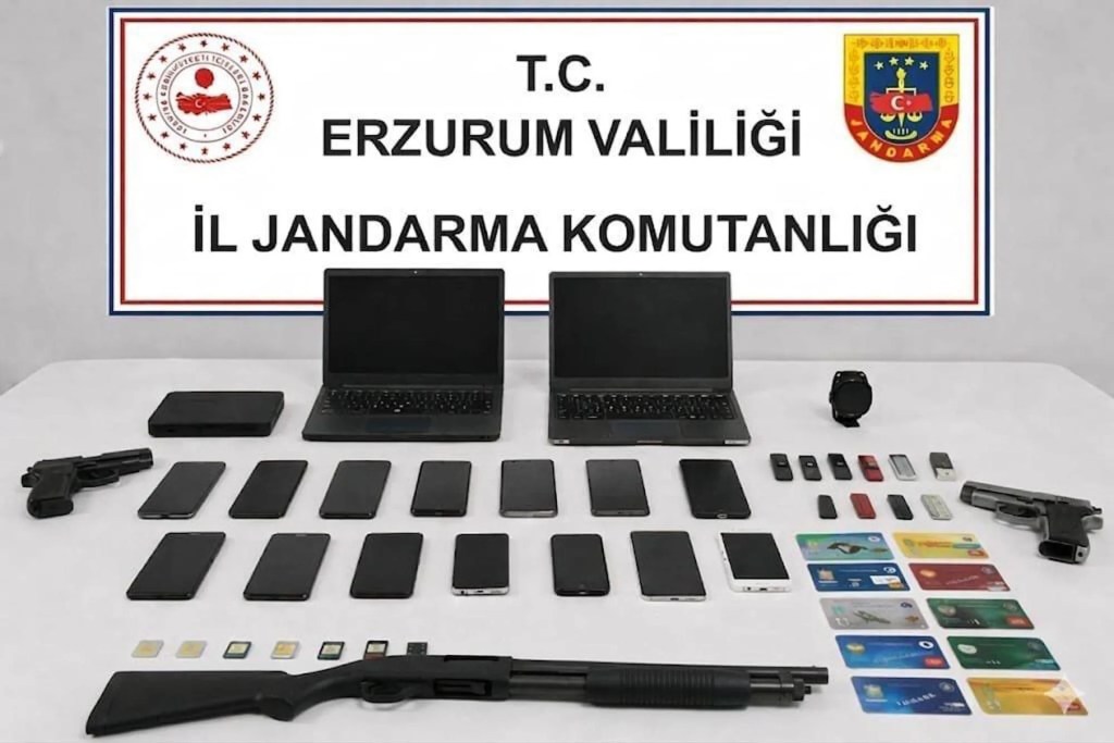 Erzurum Merkezli Operasyonda 8 Kişi Tutuklandı